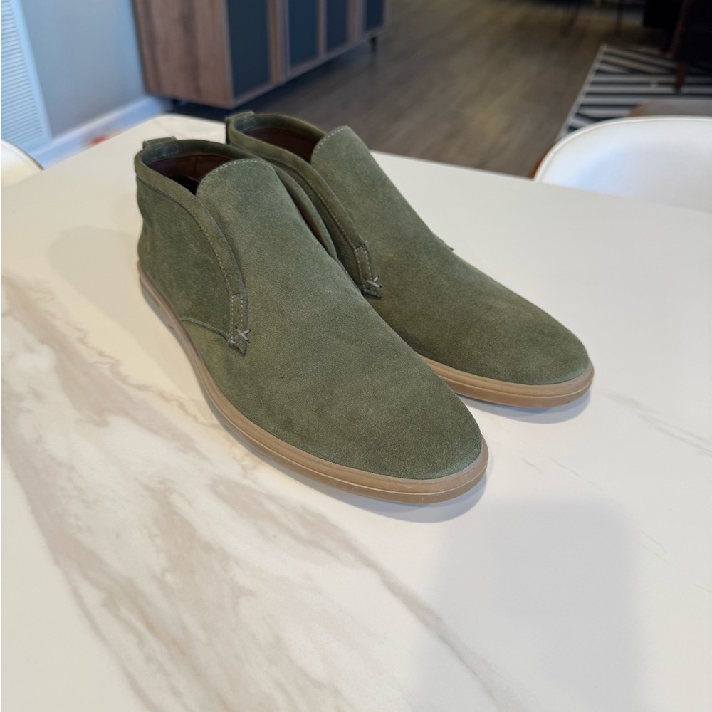 Peter Millar Excursionist Chukka Boots with Suede Finish - NWOB